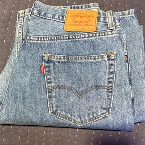 Levi's 550 Relaxed Fit Light Blue Jeans 34x34